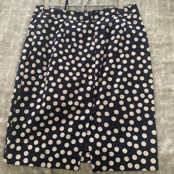 JCREW The Pencil Skirt - Picture 2 of 2